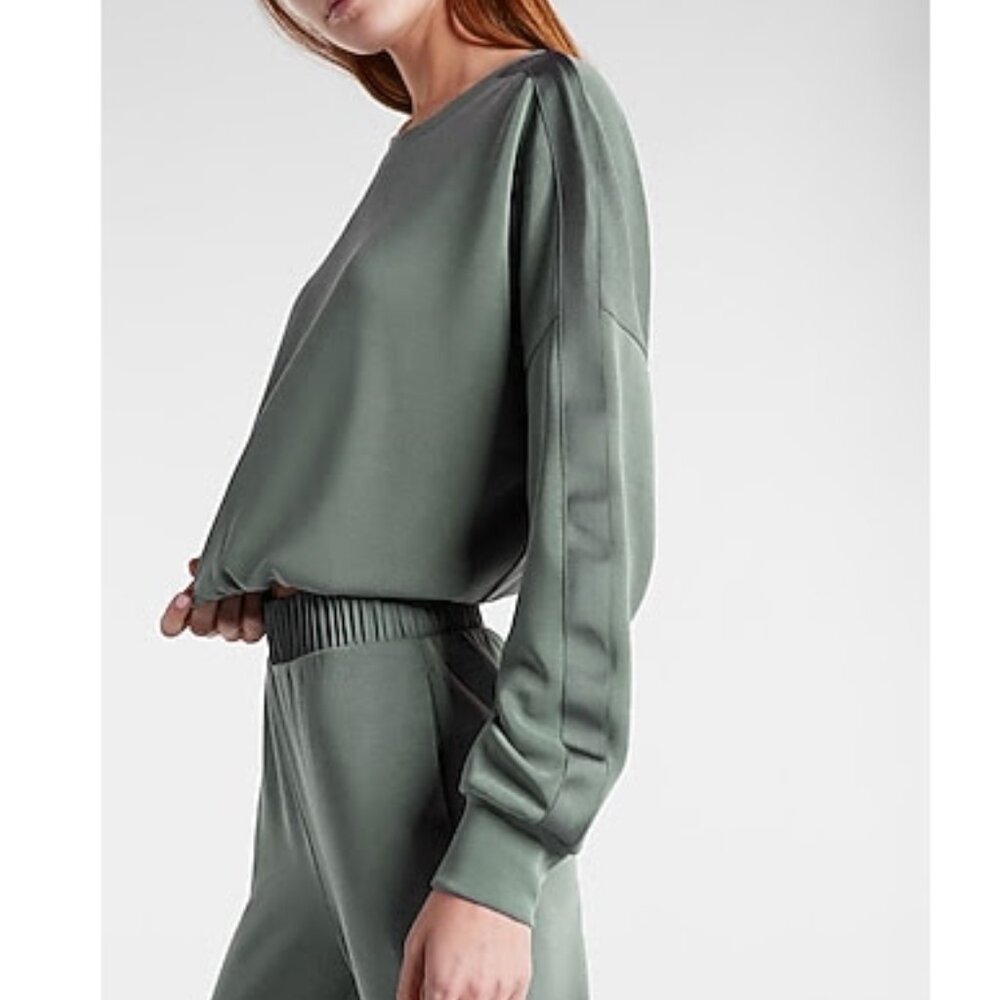 Express Sage Sueded Scuba Satin Jogger and Cropped Sweatshirt 2 Piece Set, SM